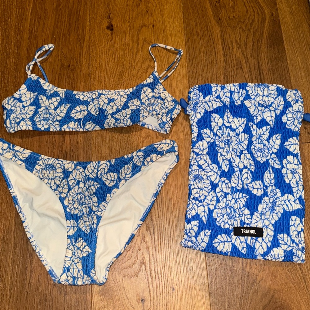 TRIANGL Blue and White Floral Bikini